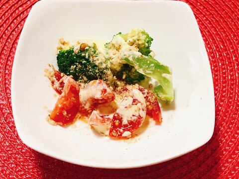 ブロッコリートマト♪胡麻マヨ和え